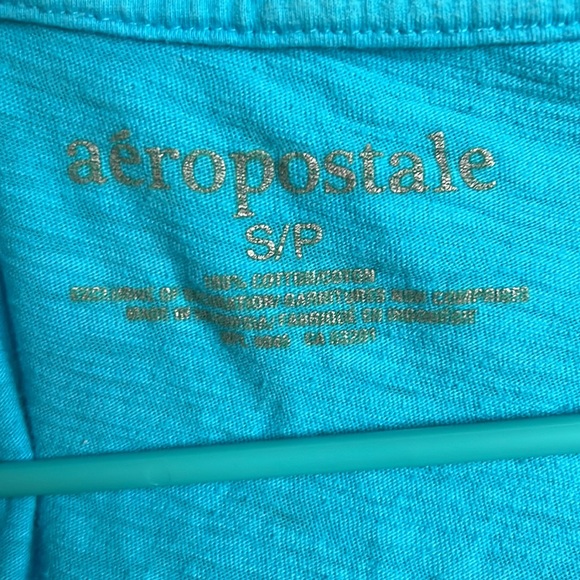 AEROPOSTALE Women’s Lightweight Tee - Sm - Picture 3 of 4